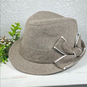 Brown Fedora with Stylish Bow Accent NWOT